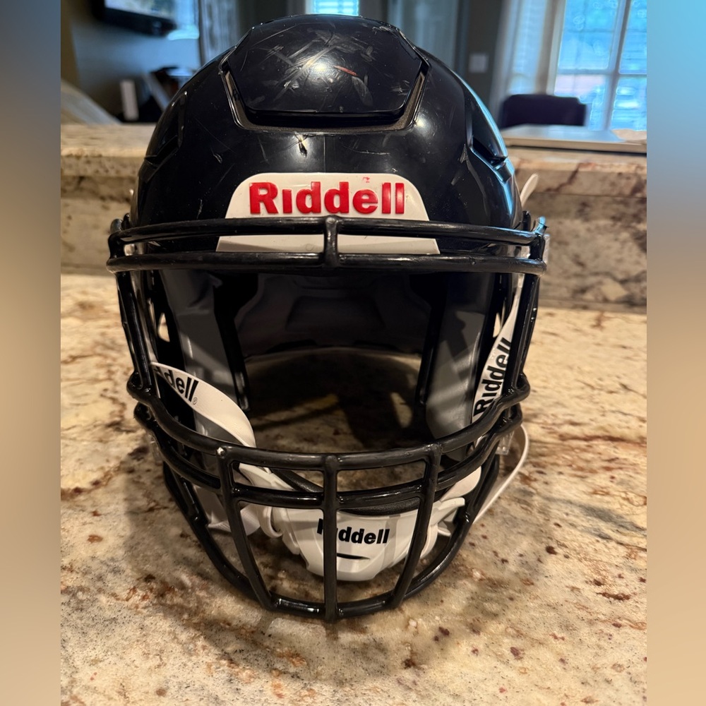 Riddell Speed Flex Football Helmet - Youth Medium - Black